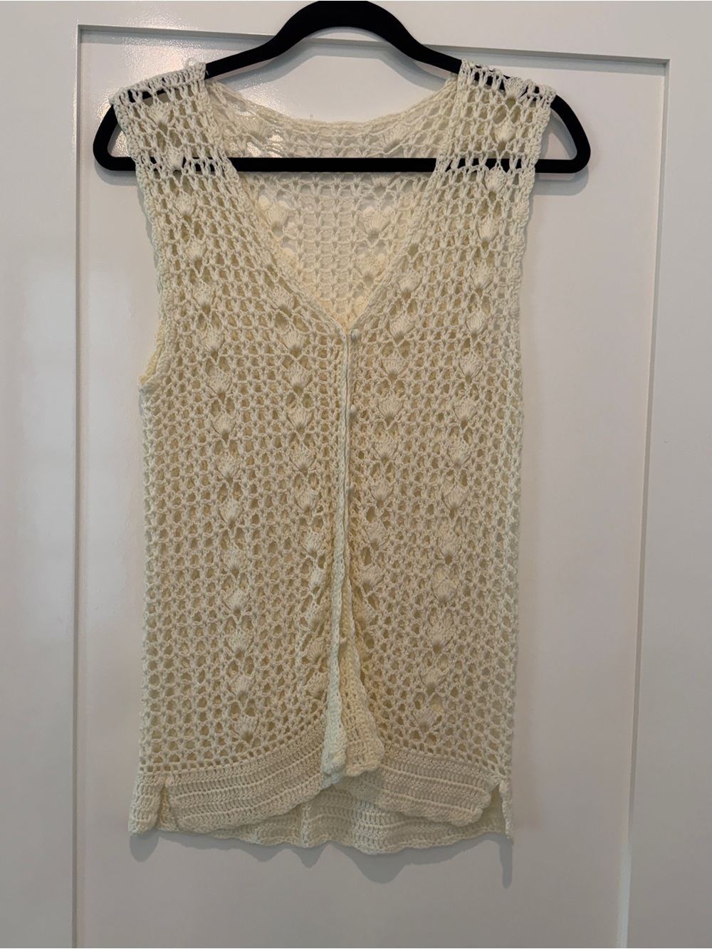 Crocheted Sleeveless Knit Top - Cream